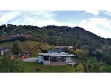 Vivienda exclusiva de 4400 m2 en venta Retiro, Colombia
