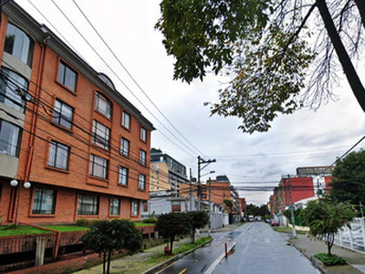 Arriendo Apartamento De 3 Alcobas En Pasadena (norte-centro De Bogotá). Piso 4 Exterior Con Ascensor.