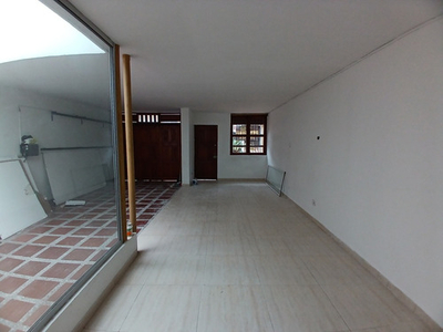 Casa Comercial En Arriendo Ubicada En Medellin Sector Laureles (22626).