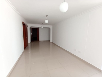 Apartamento en arriendo Cabecera Del Llano, Oriente