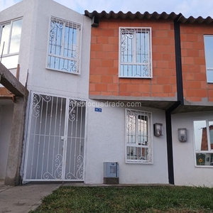 Casa en Arriendo, Antares Belorizonte