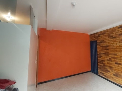 Local comercial en arriendo en Betania