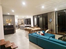 Vivienda de lujo de 2600 m2 en venta Envigado, Departamento de Antioquia