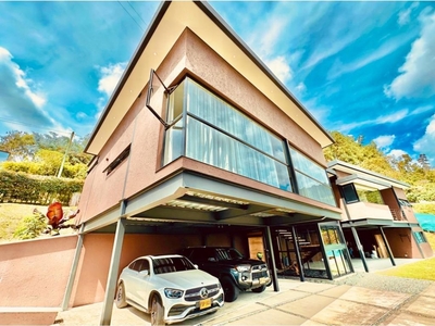 Exclusiva casa de campo en alquiler Medellín, Departamento de Antioquia
