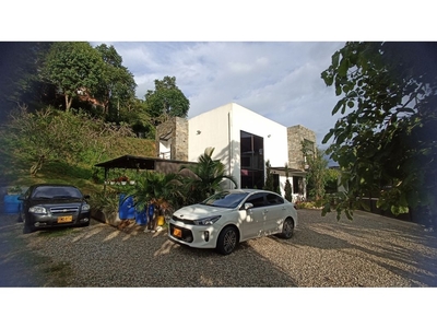 Cortijo de alto standing de 17725 m2 en venta Bucaramanga, Colombia