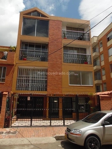 Edificio de Apartamentos en Venta, Las villas