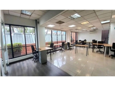 Exclusiva oficina de 233 mq en alquiler - Santafe de Bogotá, Colombia