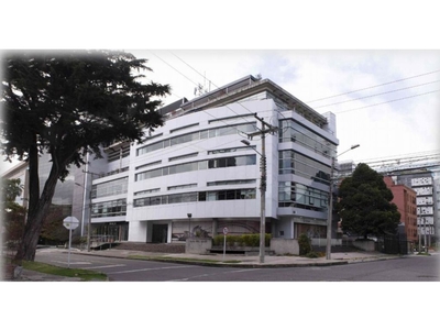 Exclusiva oficina de 680 mq en alquiler - Santafe de Bogotá, Colombia