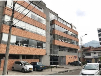 Exclusiva oficina de 227 mq en alquiler - Santafe de Bogotá, Colombia