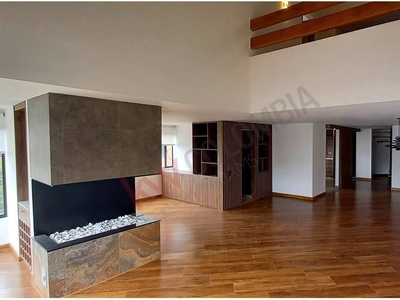 Apartamento en venta en La Cabrera, penthouse triplex, 100% remodelado, para estrenar, gran oportunidad