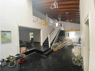 Vivienda de alto standing de 1500 m2 en alquiler Medellín, Departamento de Antioquia