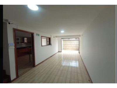 Vivienda de alto standing de 356 m2 en alquiler Envigado, Departamento de Antioquia