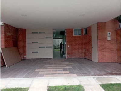 Vivienda exclusiva de 280 m2 en alquiler Medellín, Departamento de Antioquia