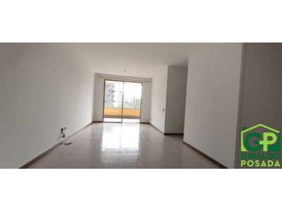 Apartamento en arriendo Provenza, Suroriente