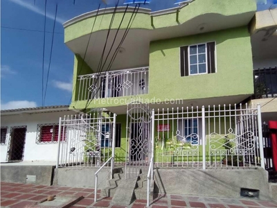 Casa en Venta, Los Almendros