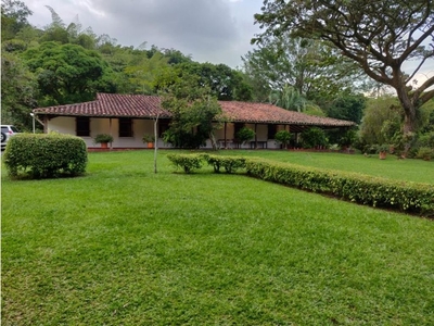 Casa de campo de alto standing de 7 dormitorios en alquiler Jamundí, Departamento del Valle del Cauca