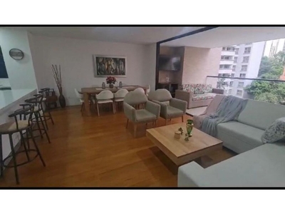 Piso de lujo de 183 m2 en venta en Medellín, Departamento de Antioquia