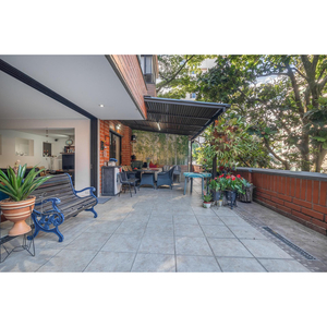 Vendo Apartamento Con Terraza En La Milla De Oro - El Poblado Medellin