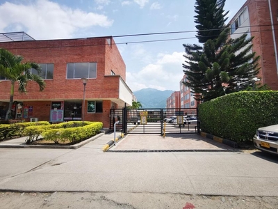 Apartamento en venta Urbanización Praderas De Tierra Linda, Ibague