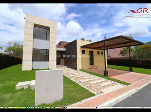 Casa en venta en Cota