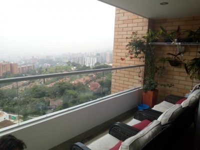 Apartamento en Venta en Centro, Envigado , Antioquia