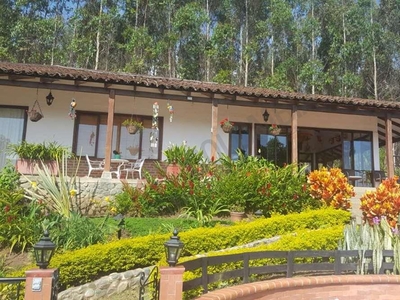 Venta Apartamento en primer piso en Conjunto Cerrado, Cali Valle del Cauca