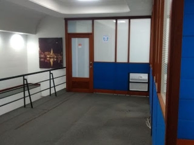 Oficina en arriendo en Chambacu