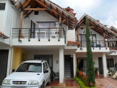 Ganga...vendo casa en Villavicencio en Cerro Campestre Alto - Villavicencio