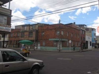 Vendo Casa Comercial Esquinera - Bogotá