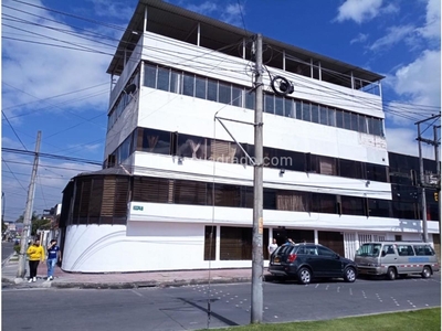 Edificio de Oficinas en Venta, Ciudad Montes