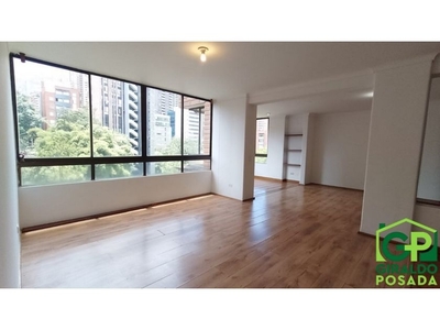 Apartamento en arriendo Provenza, Suroriente