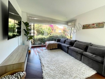Fabuloso Apartamento en arriendo en Santa Ana, espacios amplios y buena iluminación natural.