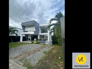 Casa en Venta parque Santafe de Antioquia