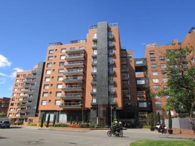 Apartamento en renta en Ciudad Salitre, Bogotá, Cundinamarca | 75 m2 terreno y 75 m2 construcción