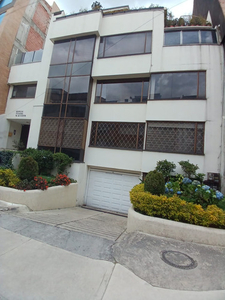 Apartamento En Arriendo En Bogotá Santa Barbara Central-usaquén. Cod 108090