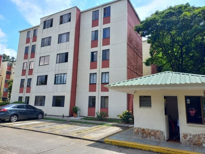 Apartamento en venta Unidad Residencial Urapán I, Carrera 66b, Quintas De Don Simon, Cali, Valle Del Cauca, Colombia