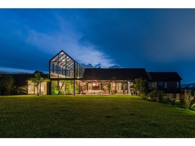Casa de campo de alto standing de 3300 m2 en venta Rionegro, Departamento de Antioquia
