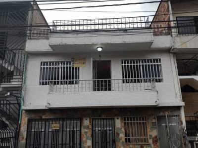 Casa en venta en Guayabal, Medellín, Antioquia