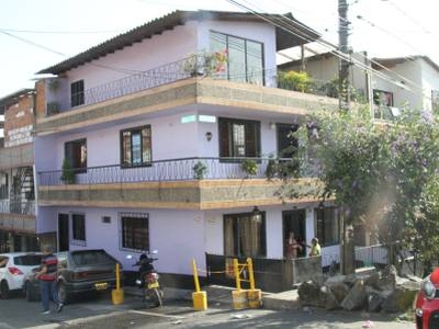 Casa en venta en Castilla, Medellín, Antioquia