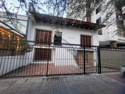 Casa en venta en Granada, Cali, Valle del Cauca