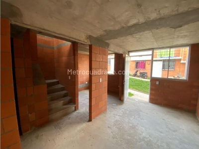 Casa en Venta, Parque Industrial