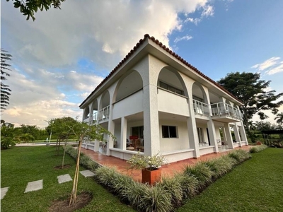 Casa de campo de alto standing de 30000 m2 en alquiler Pereira, Departamento de Risaralda