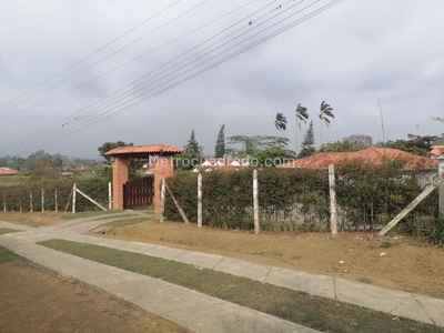 Casa en Arriendo, Parcela Villa Alejandra