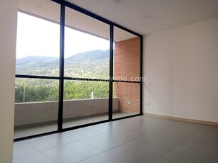 Apartamento en Arriendo, Loma Del Escobero