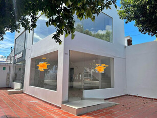 Local EN ARRIENDO EN Quinta Oriental