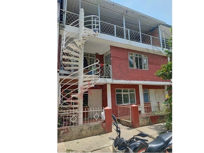 Vendo segundo piso propiedad Horizontal en Barrio Villa Del Sur, sector suroriental, Cali-Valle del Cauca