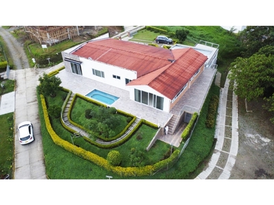 Casa de campo de alto standing de 1000 m2 en venta Circasia, Quindío Department