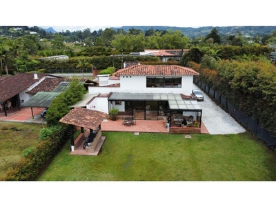 Casa de campo de alto standing de 1600 m2 en venta Rionegro, Departamento de Antioquia