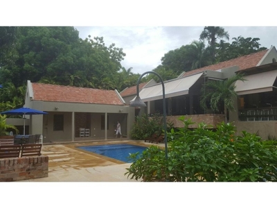 Cortijo de alto standing de 1430 m2 en venta Girardot City, Colombia