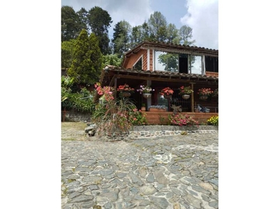 Cortijo de alto standing de 4800 m2 en venta Guarne, Departamento de Antioquia